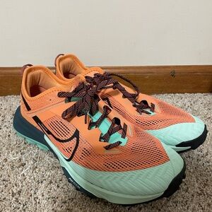 Nike Air Zoom Terra Kiger 8